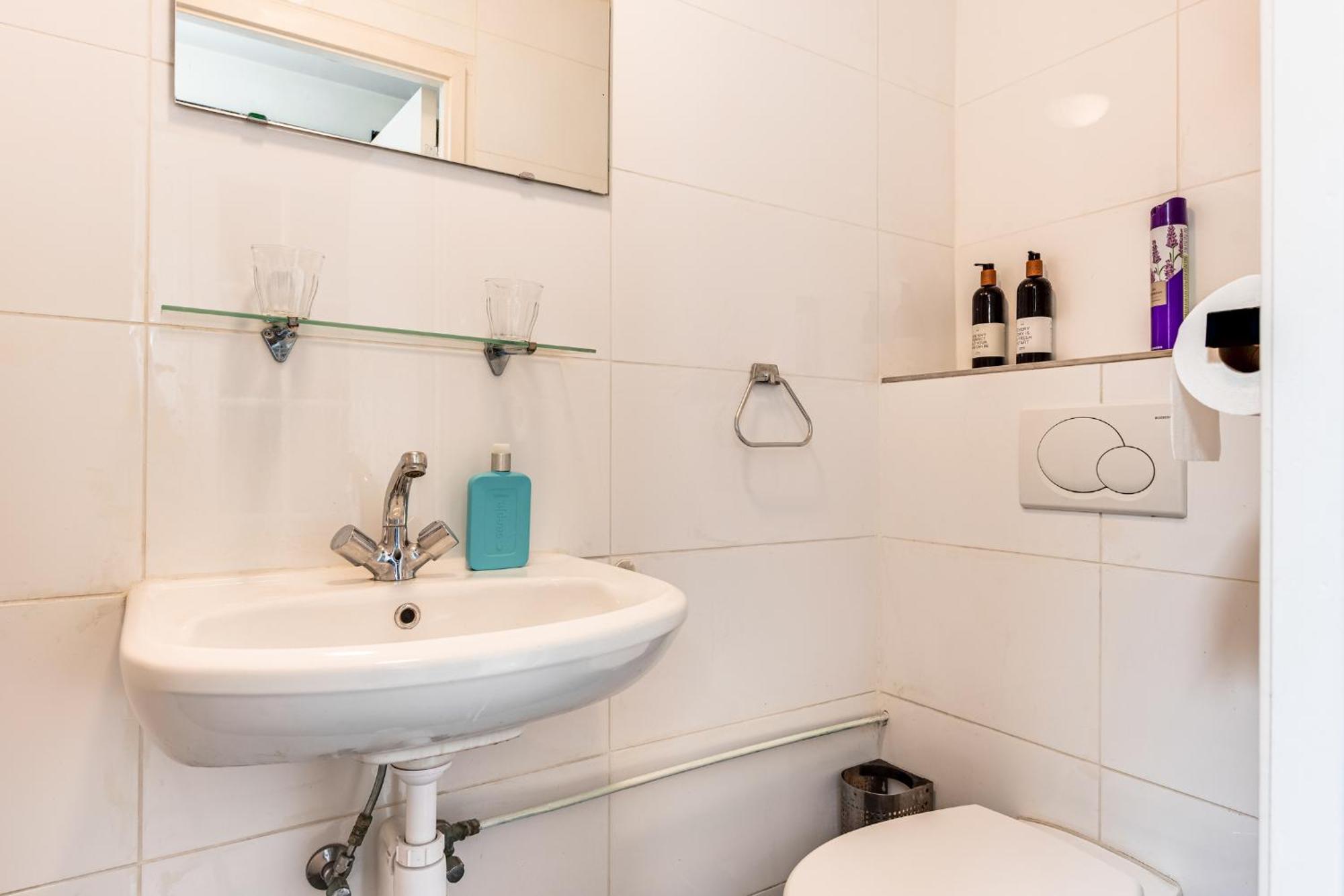 Gezellig Appartement In De Mooie Oude Binnenstad Van Alkmaar Eksteriør bilde
